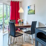 Dom wakacyjny Neues Urlauberdorf Hs 30 C *